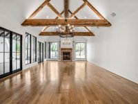LIVING ROOM 4