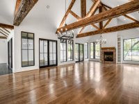 LIVING ROOM FEATURE