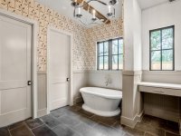 MASTER BATH 4