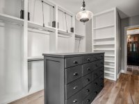 MASTER CLOSET 2
